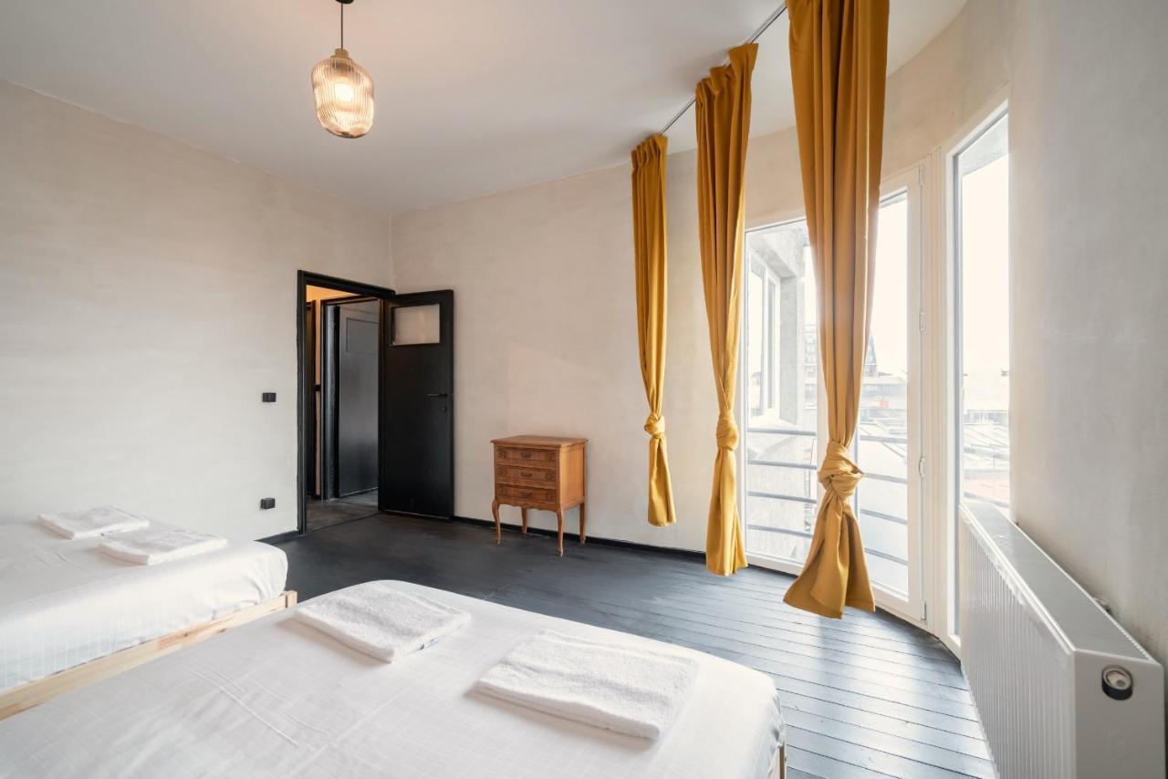 Two-Bedroom Apartments In The Heart Of Antwerpen Exteriör bild