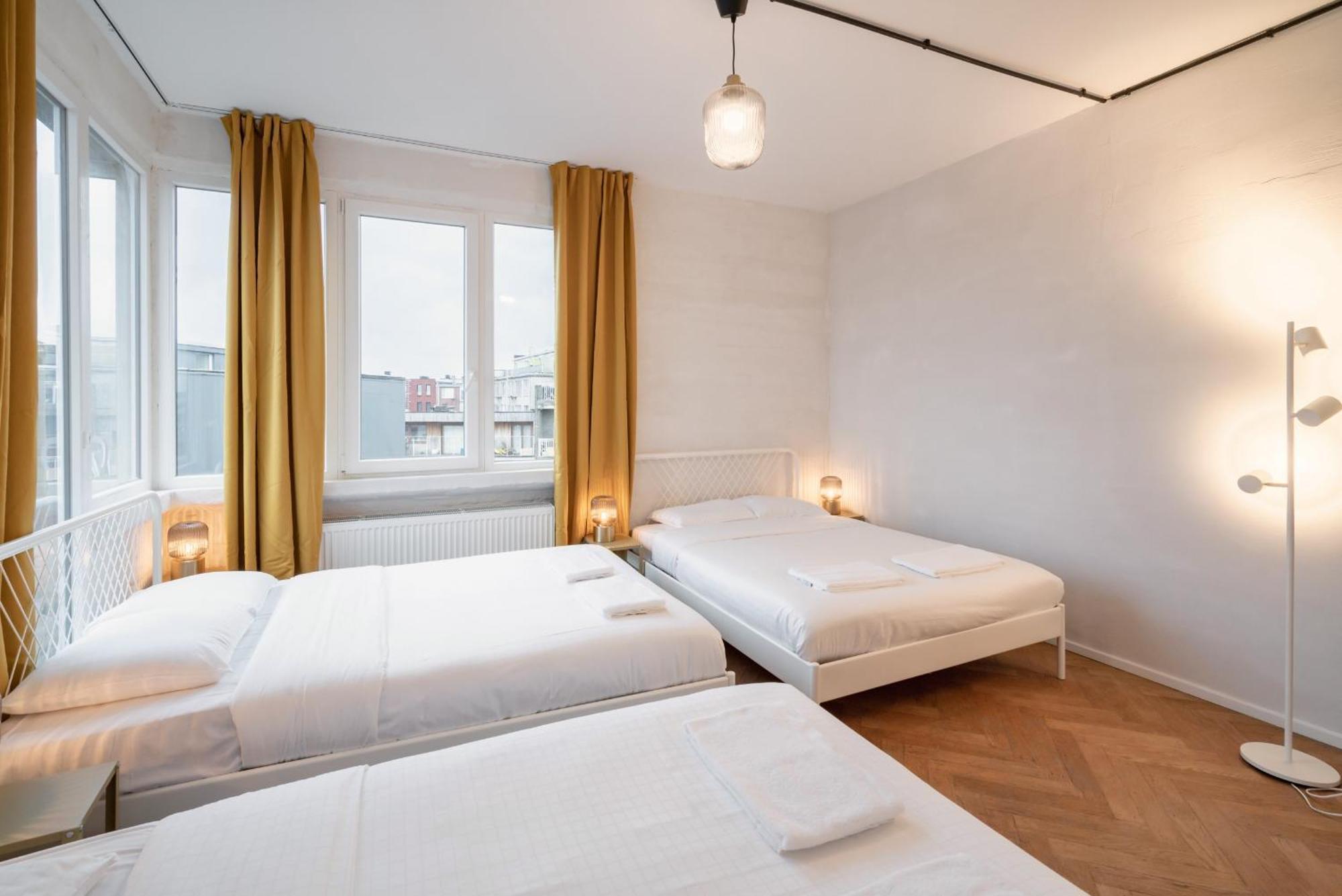 Two-Bedroom Apartments In The Heart Of Antwerpen Exteriör bild