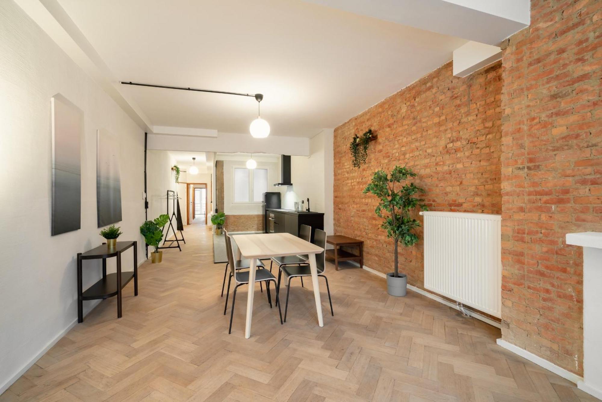 Two-Bedroom Apartments In The Heart Of Antwerpen Exteriör bild
