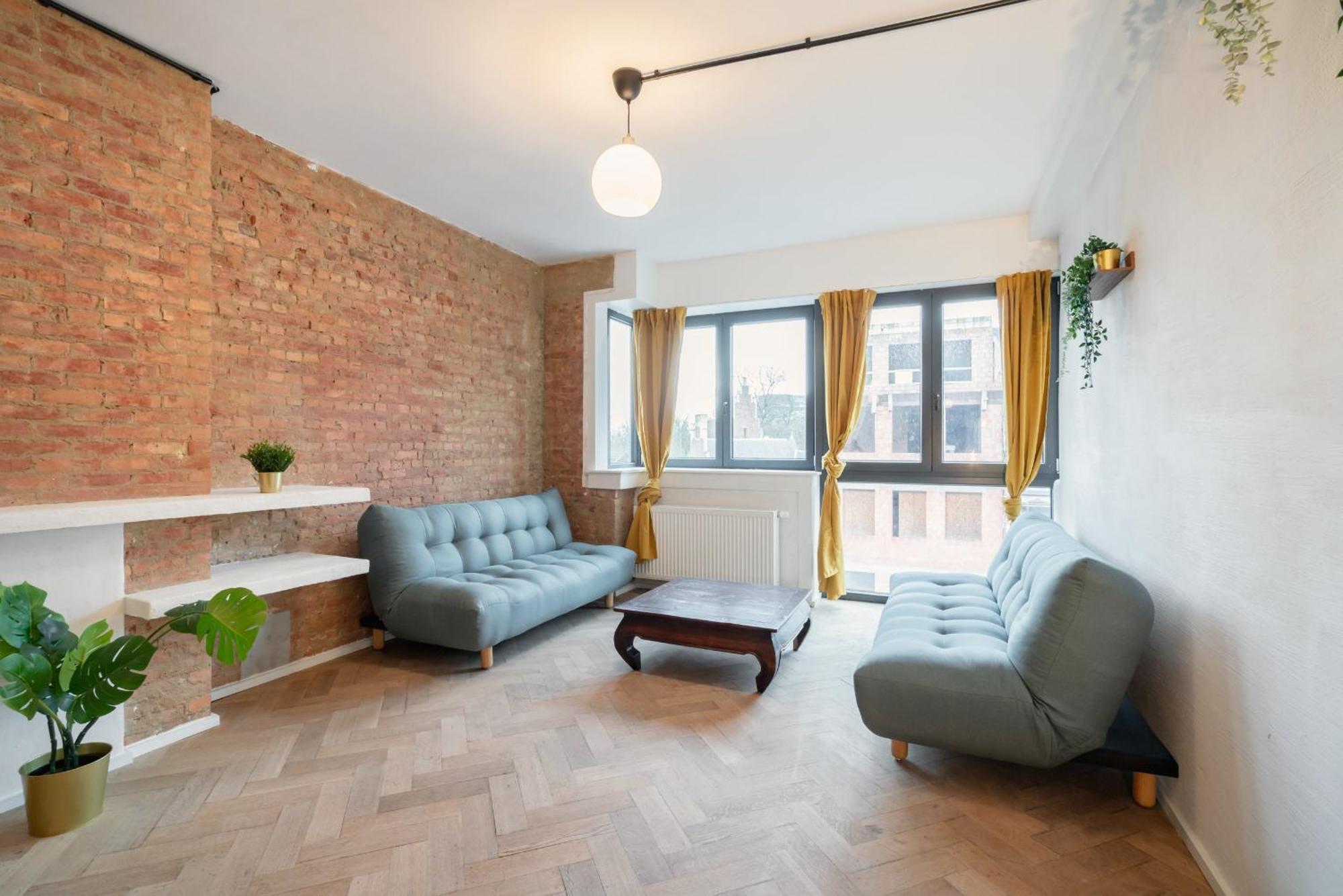Two-Bedroom Apartments In The Heart Of Antwerpen Exteriör bild