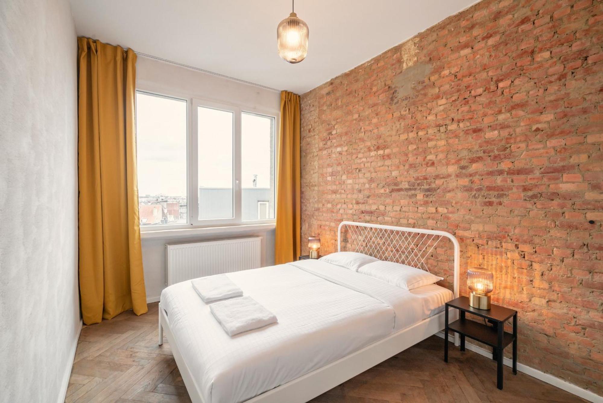 Two-Bedroom Apartments In The Heart Of Antwerpen Exteriör bild